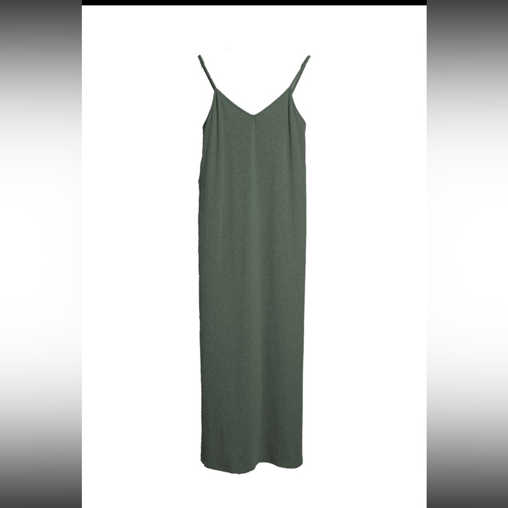 CJLA’s Favorite Ribbed Maxi Dress Green, Small
